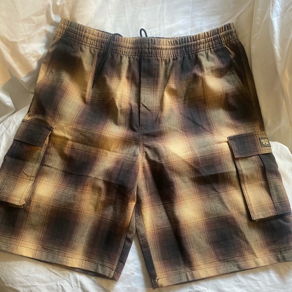 Men's Stylish Plaid Cargo Shorts Big and tall 3xl - Picture 1 of 9
